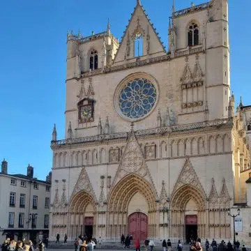 Cathédrale Saint-Jean-Baptiste is a majestic Romanesque and Gothic landmark where a grand astronomical clock and intricate stained glass create a monumental heart for Lyon’s historic Old Town.