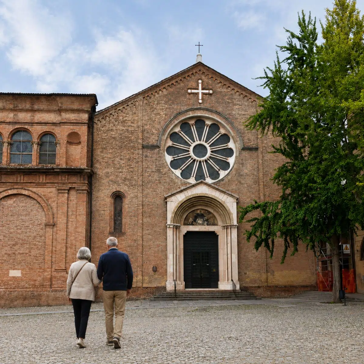 Schnitzeljagd und selbstgeführte Tour durch Bologna 6 Die majestätische Basilika San Domenico, die für ihre atemberaubende „Arca di San Domenico“ bekannt ist, in der die Überreste des Heiligen Dominikus aufbewahrt werden und die frühe Skulpturen von Michelangelo beherbergt, zählt zu den kunsthistorisch bedeutendsten Heiligtümern Bolognas.