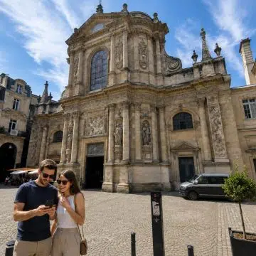 Built in the late 17th century, the Church of Our Lady of Bordeaux (Église Notre-Dame) is a prominent Roman Catholic church renowned for its ornate Baroque facade and exceptional acoustics.