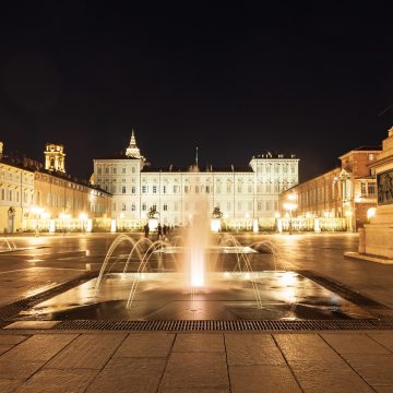 Pałac Królewski w Turynie jest wpisany na Listę Światowego Dziedzictwa UNESCO i prezentuje bogatą historię i potęgę polityczną rodu Sabaudzkiego.