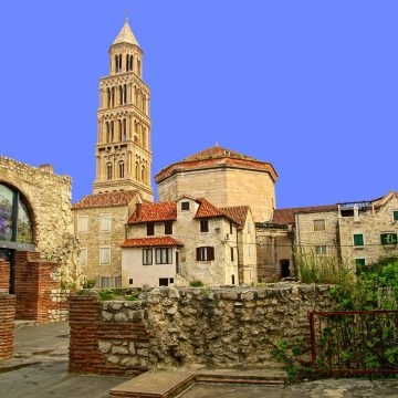 Erected at the turn of the fourth century as an imperial retirement sanctuary, Diocletian's Palace evolved over millennia into a thriving, inhabited labyrinth where ancient Roman colonnades seamlessly blend into modern Mediterranean town life.