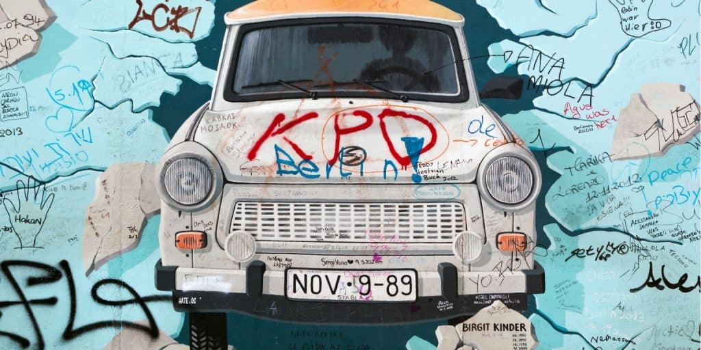 Experiencias inmersivas en Berlín: Iconos arquitectónicos, epopeyas del arte callejero y maravillas culinarias 2 Blog Sitio 2 10