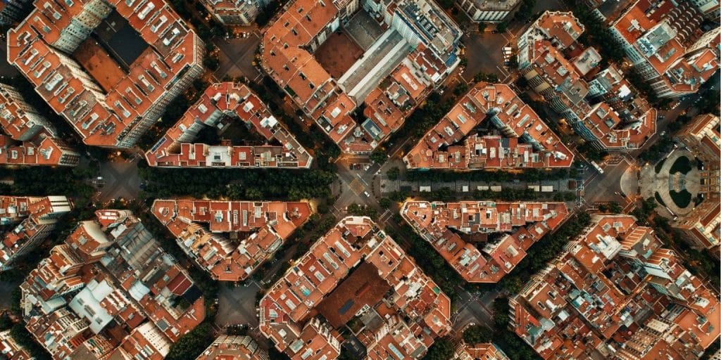 Experiencias inmersivas en Barcelona: Un tapiz de Gaudí, gastronomía y Cataluña 3 Blog Sitio 2 4