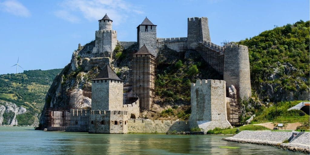Immersive Erlebnisse in Belgrad: Architektonische Wunder, Charme am Fluss und kulinarische Geheimnisse 6 Blog-Site 2 9