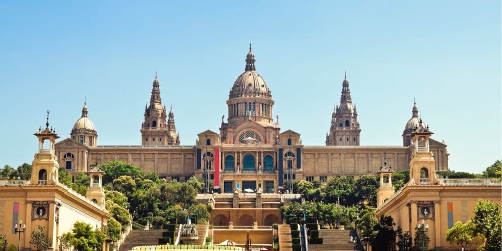 Experiencias inmersivas en Barcelona: Un tapiz de Gaudí, gastronomía y Cataluña 6 Blog Sitio 4 2