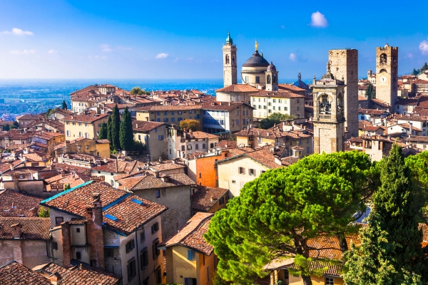 Samodzielna wycieczka piesza z audioprzewodnikiem po Starym Mieście w Bergamo 4 Ucieczka ze starego miasta w Bergamo