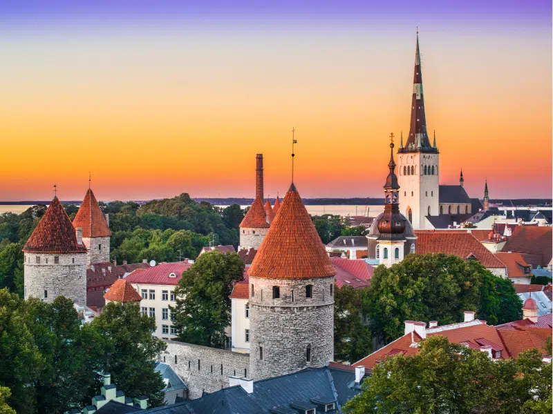 Leuke weetjes over Tallinn: verborgen juweeltjes, lokale legenden en wat je moet doen en zien 2 Leuke feiten over Tallinn en belangrijke kenmerken