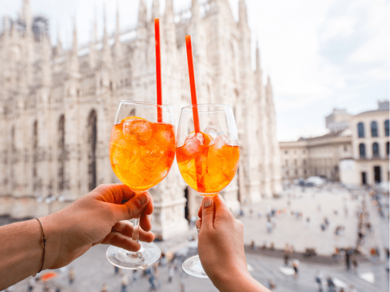Fatti divertenti su Milano: Perle nascoste, leggende locali e cose da fare e vedere assolutamente 5 Fatti divertenti su Milano e cibi da non perdere