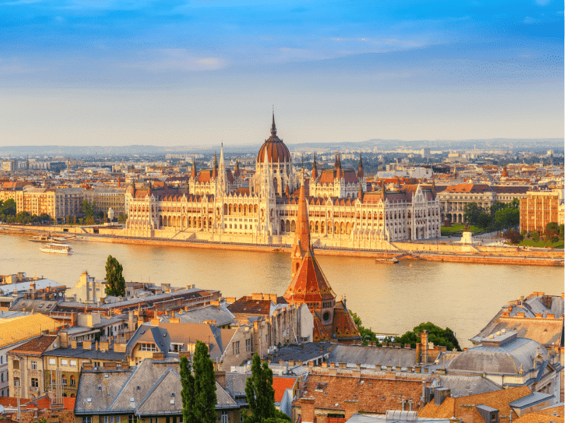 Fakten über Budapest: Versteckte Juwelen, lokale Legenden und "Must Do and See" 1 Fakten über Budapest
