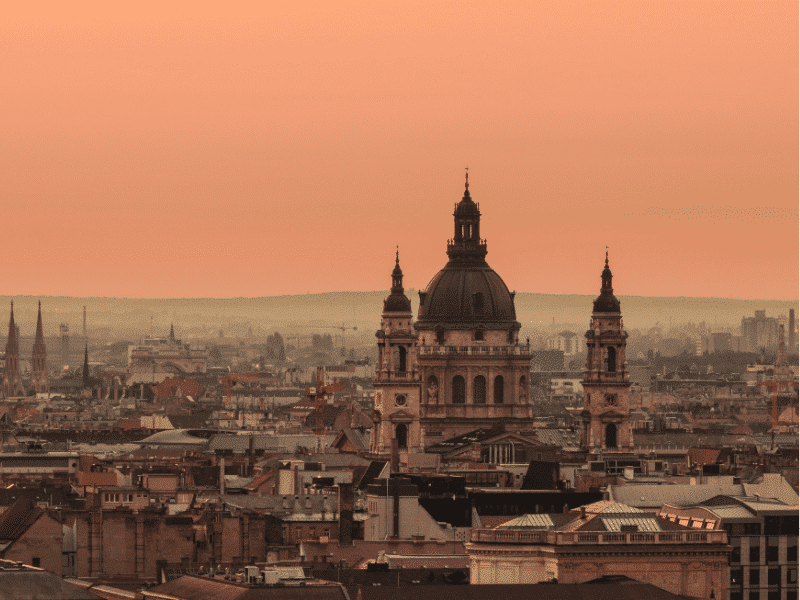 Fakten über Budapest: Versteckte Juwelen, lokale Legenden und "Must Do and See" 2 Fakten über Budapest und die wichtigsten Merkmale