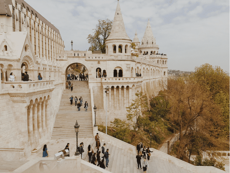 Fakten über Budapest: Versteckte Juwelen, lokale Legenden und "Must Do and See" 4 Fakten über Budapest und lokale Legenden