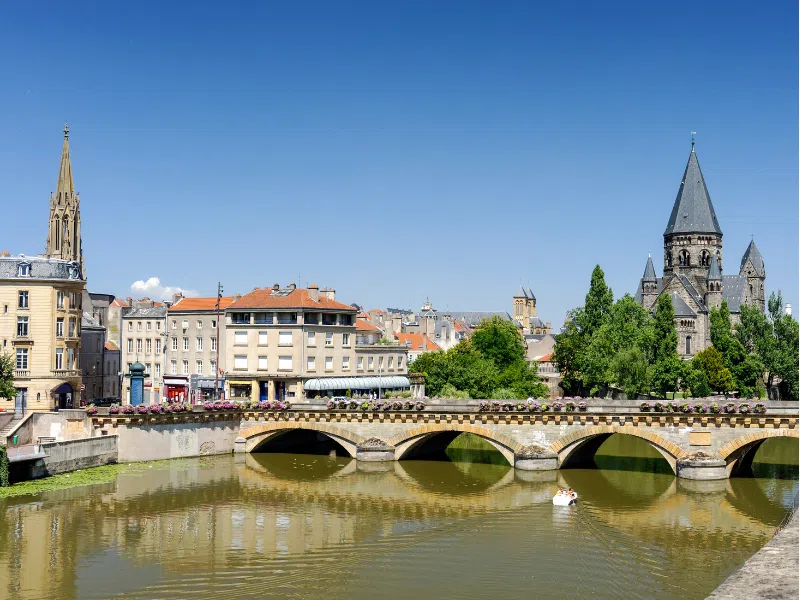 Factos interessantes sobre Metz: Jóias Escondidas, Lendas Locais e Coisas para Ver e Fazer 1 Desenho sem título 10 2