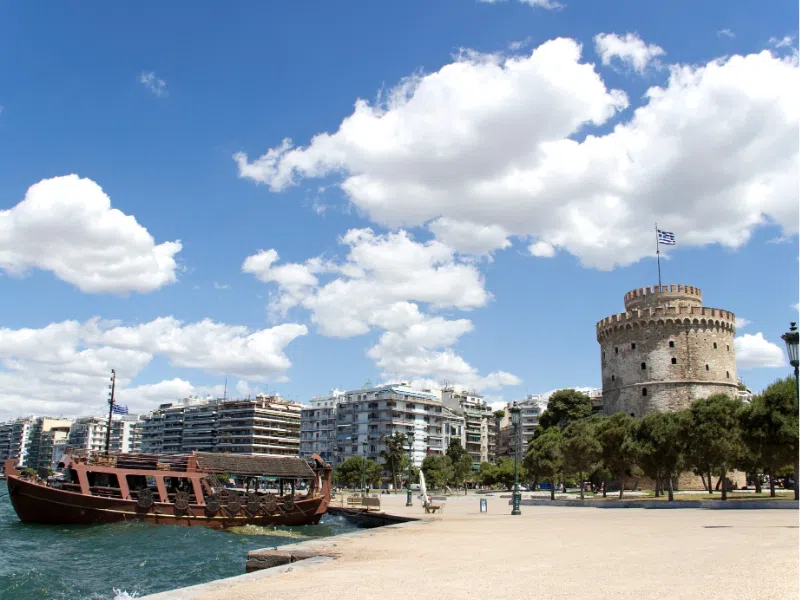 Fakten über Thessaloniki: Versteckte Juwelen, lokale Legenden und "Must Do and See" 1 Kurze Beschreibung über Thessaloniki