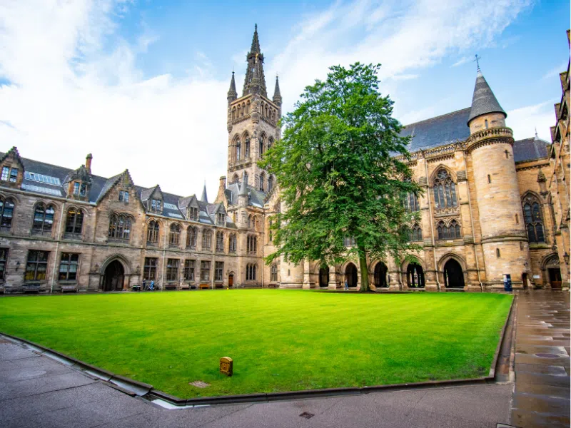 Fatti divertenti su Oxford: gemme nascoste, leggende locali e cose da fare e vedere assolutamente 4 Fatti divertenti su Oxford e leggende locali