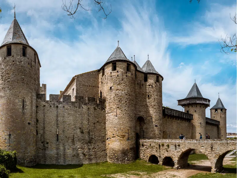 Fakten über Carcassonne: Verborgene Juwelen, lokale Legenden und "Must Do and See" 2 Fakten über Carcassonne und die wichtigsten Merkmale
