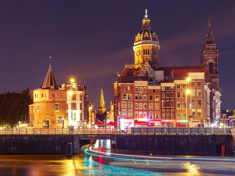 Bazylika Świętego Mikołaja: ukryty klejnot w Amsterdamie 3 Bazylika Świętego Mikołaja