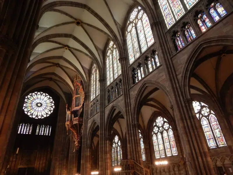 Cathédrale Notre-Dame de Strasbourg: uma das mais altas catedrais de França 2 Catedral de Notre-Dame de Estrasburgo