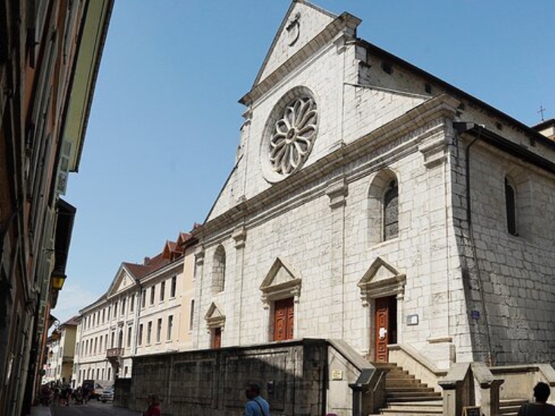 Die Kathedrale Saint-Pierre: Ein gotisches Meisterwerk in Annecy 3 Kathedrale Saint-Pierre