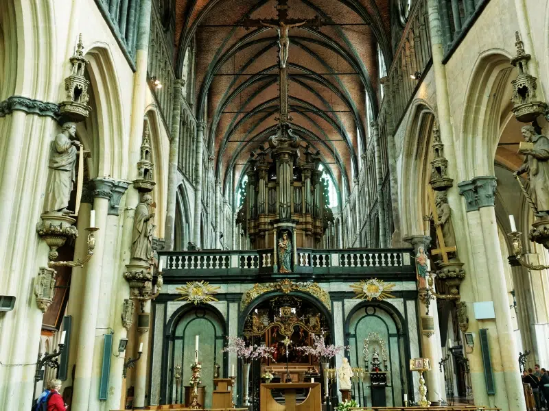 Die Liebfrauenkirche: Ein gotisches Meisterwerk in Brügge 2 Kirche Unserer Lieben Frau