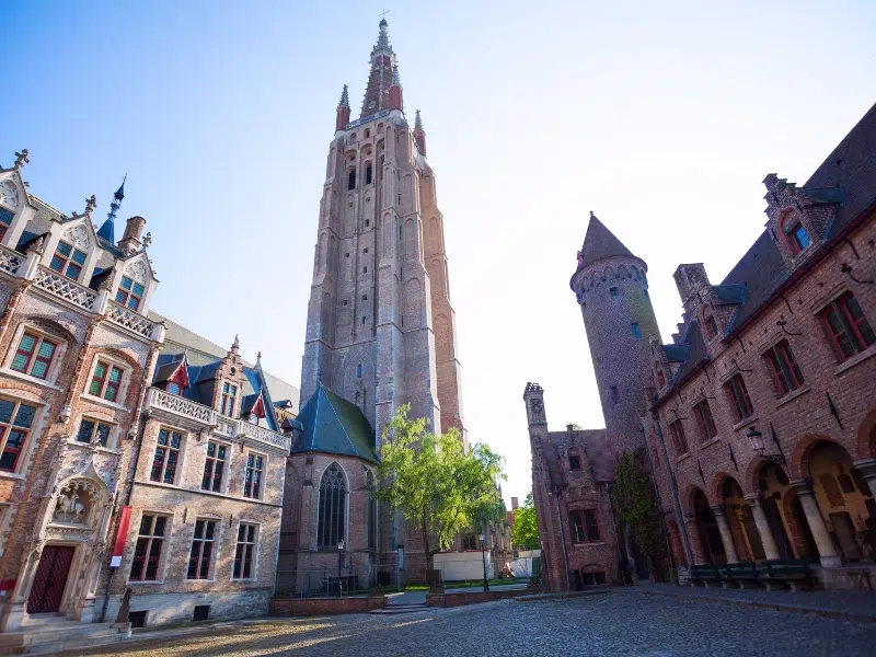 Die Liebfrauenkirche: Ein gotisches Meisterwerk in Brügge 3 Kirche Unserer Lieben Frau