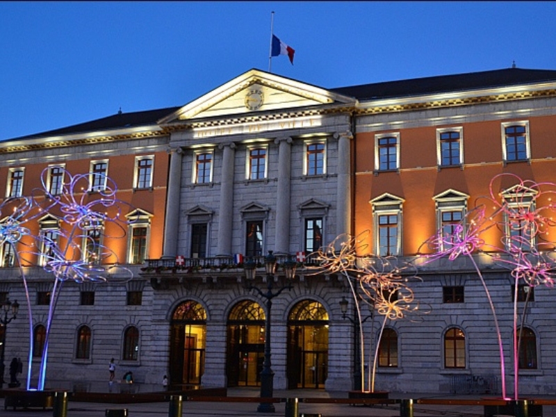 Mairie d'Annecy : Un pôle de gouvernance locale 3 Mairie d'Annecy