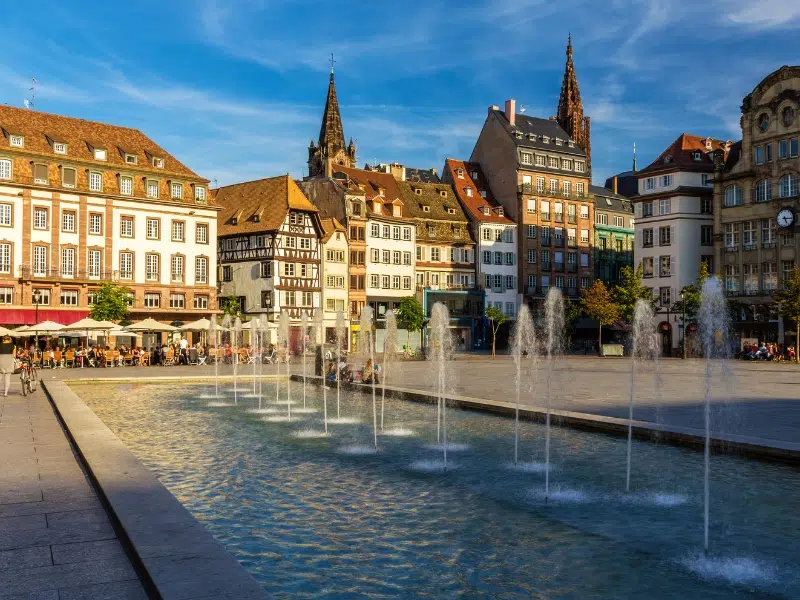 Praça Kléber: Um coração de Estrasburgo 1 Place Kléber em Estrasburgo