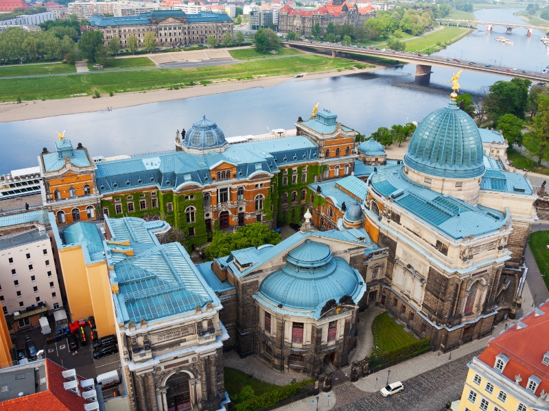 Academie voor Schone Kunsten Dresden: Een erfenis van artistieke uitmuntendheid 2 Academie voor Schone Kunsten in Dresden