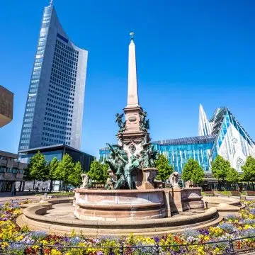 Covering roughly 40,000 square meters, Augustusplatz is Leipzig's largest city square and a central cultural hub framed by landmark institutions such as the Gewandhaus concert hall, the Leipzig Opera, and the University of Leipzig.