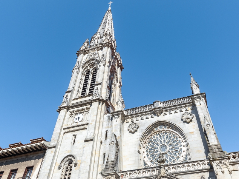 Catedral de Santiago: Una obra maestra del gótico 3 Catedral de Santiago