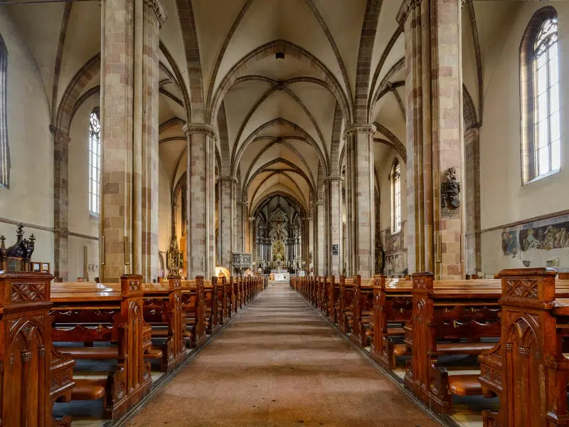 Catedral de Bolzano: Uma obra-prima do gótico 2 Catedral de Bolzano