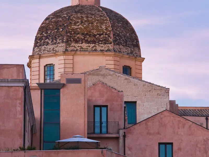 Catedral de Santa Maria: Uma beleza intemporal em Cagliari 2 Catedral de Santa Maria em Cagliari
