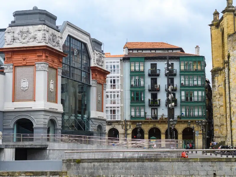 Mercado de la Ribera: Un viaje culinario por Bilbao 3 Mercado de Ribera