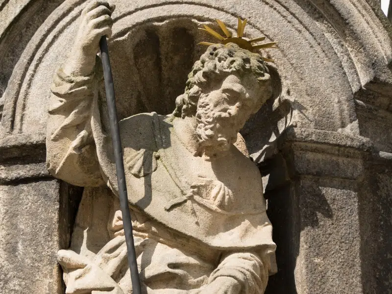 A fonte e a coluna da peste: Um conjunto barroco em Cesky Krumlov 1 Fonte e Coluna da Peste em Cesky Krumlov
