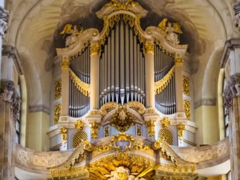 Frauenkirche Dresden: Um símbolo de esperança e resiliência 2 Frauenkirche em Dresden