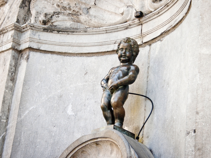 Manneken Pis: Dziwaczna ikona Brukseli 1 Manneken Pis w Brukseli