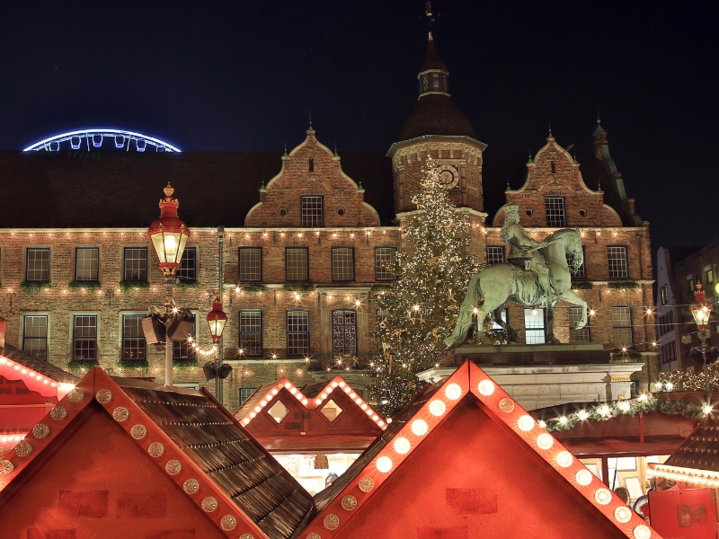 Marktplatz : un cœur intemporel de Düsseldorf 3 Marktplatz à Düsseldorf