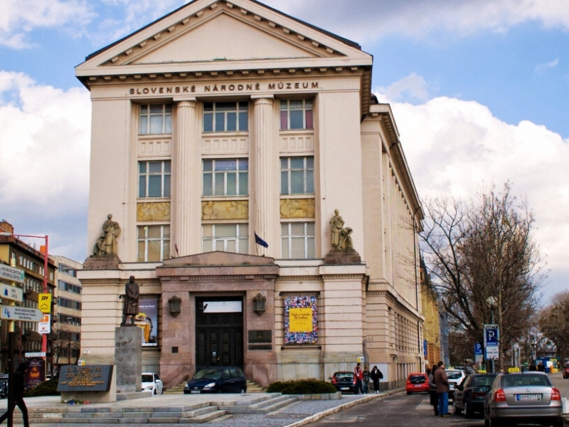 Museu de História Natural: Uma Viagem no Tempo 2 Museu de História Natural da Eslováquia, em Bratislava