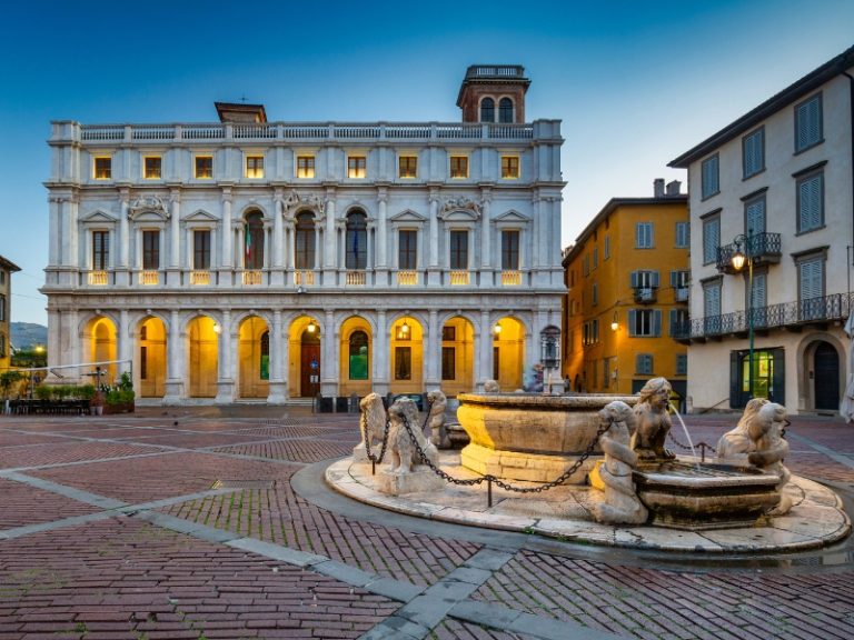 Piazza Vecchia Bergamo Alta