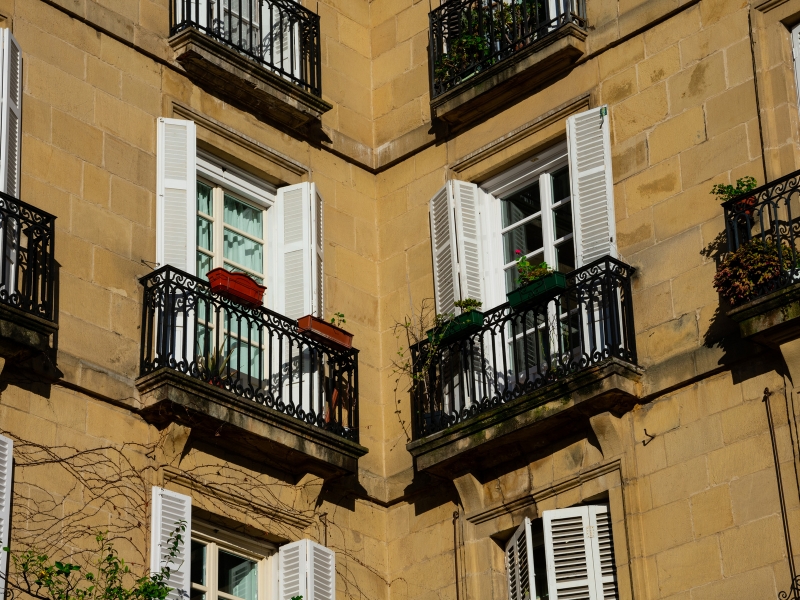 Plaza Nueva: Il cuore del centro storico di Bilbao 2 Plaza Nueva a Bilbao