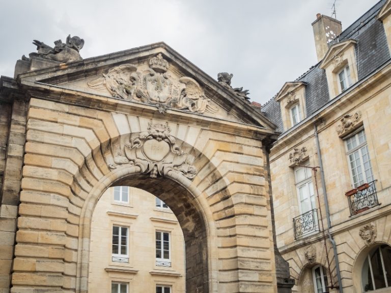 Porte Dijeaux in Bordeaux