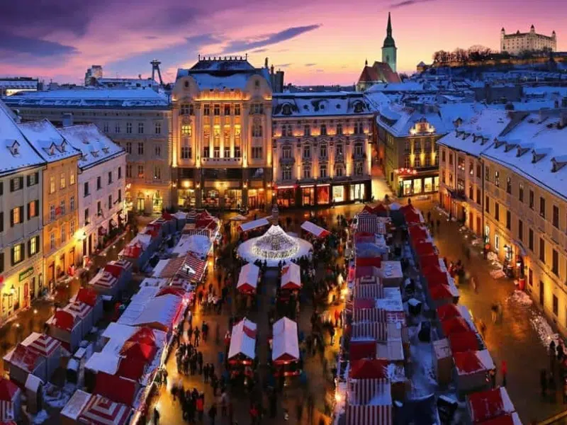 Palast Primacial: Ein neoklassizistisches Juwel in Bratislava 3 Primacial-Palast in Bratislava