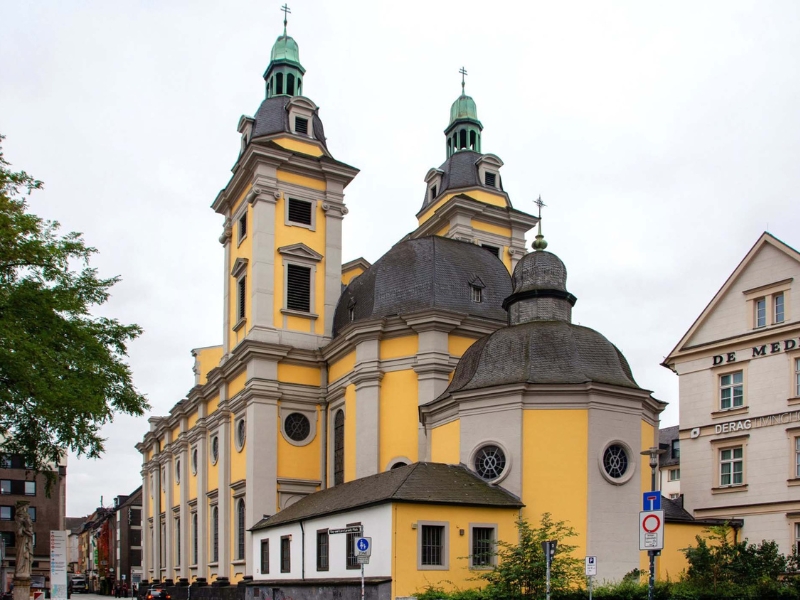 Saint Andreas Church: A Baroque Masterpiece in Düsseldorf 1 Saint Andreas Church in Dusseldorf
