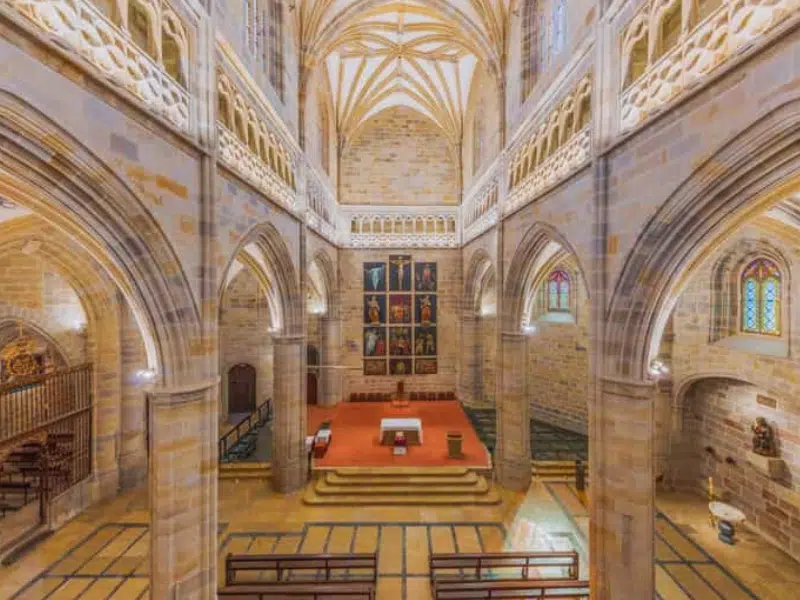 Kirche San Antón: Ein gotisches Juwel in Bilbao 1 Kirche San Antón