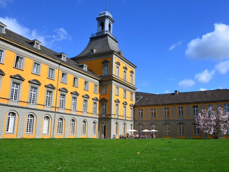 Schlosskirche Bonn: Bonn: Ένα διαχρονικό στολίδι 3 Schlosskirche στη Βόννη