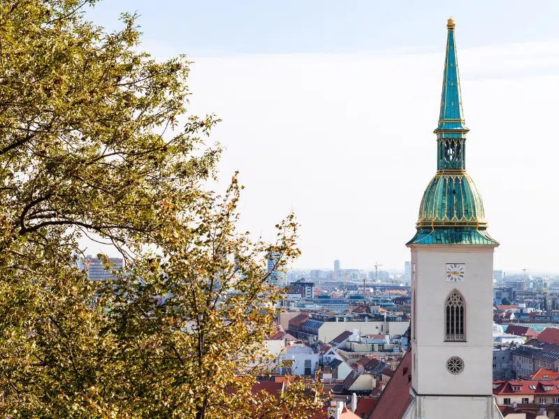 Die Kathedrale des Heiligen Martin: Ein Kronjuwel von Bratislava 2 Die Kathedrale des Heiligen Martin in Bratislava