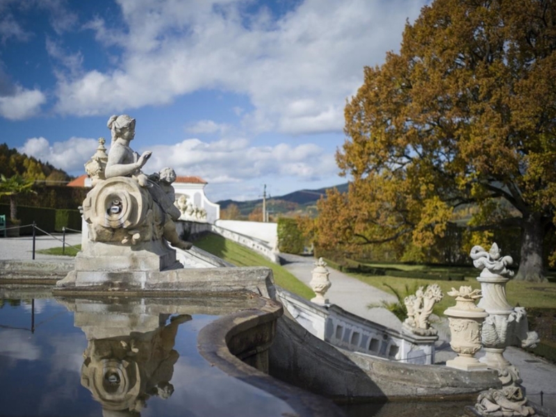 Parque Zamecky: Un sereno oasis en Cesky Krumlov 2 Parque Zamecky en Cesky Krumlov