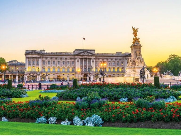 Buckingham Palace in London