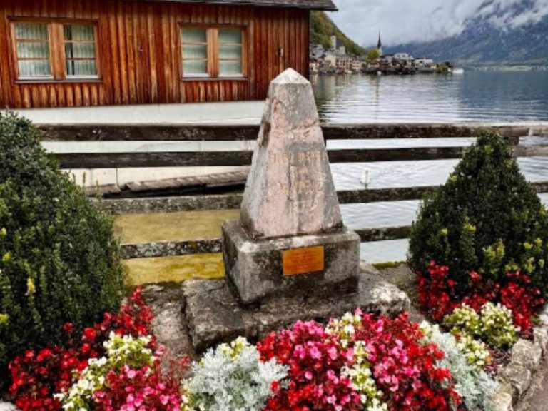 Denkmal in Hallstatt