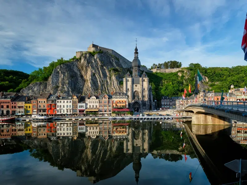 Faits amusants sur Dinant