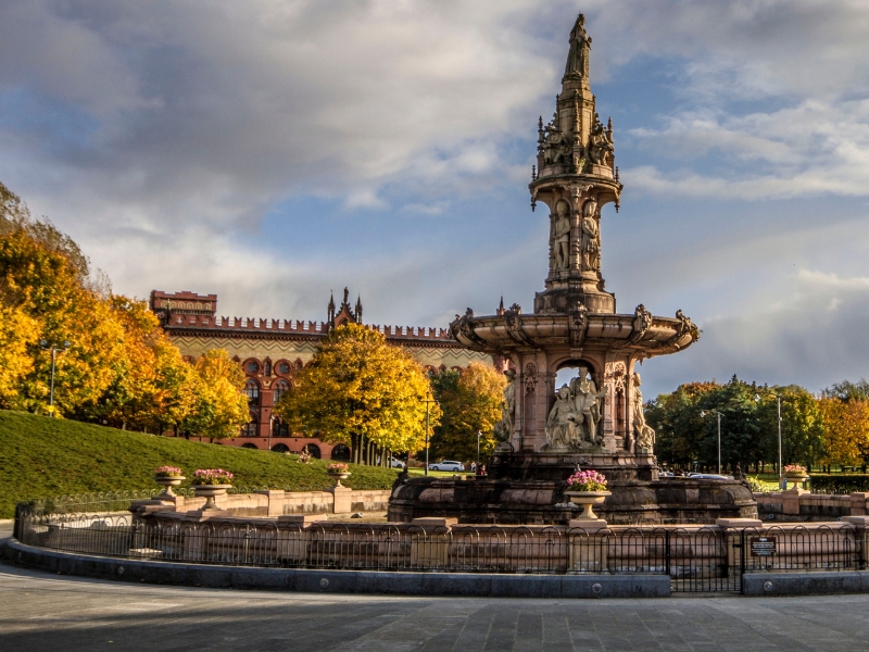 Fonte de Doulton: Uma obra-prima vitoriana em Glasgow Green 1 Fonte Doulton 2